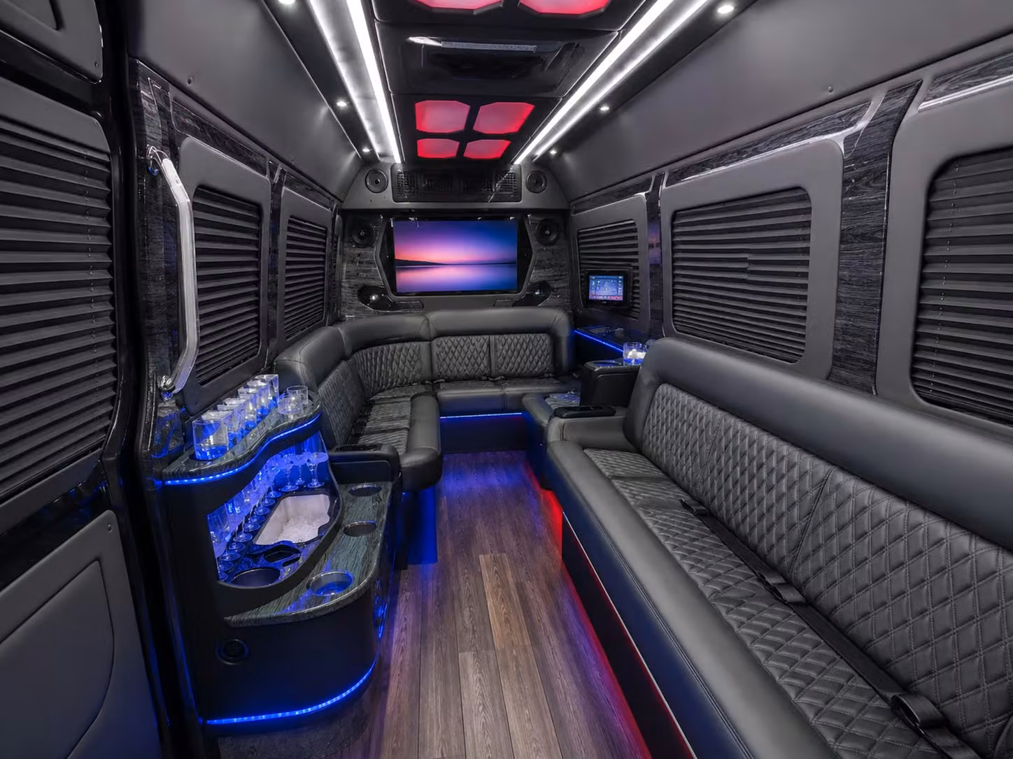 washingtoncoachbusservice com lets you compare washington dc employee shuttle options without the runaround