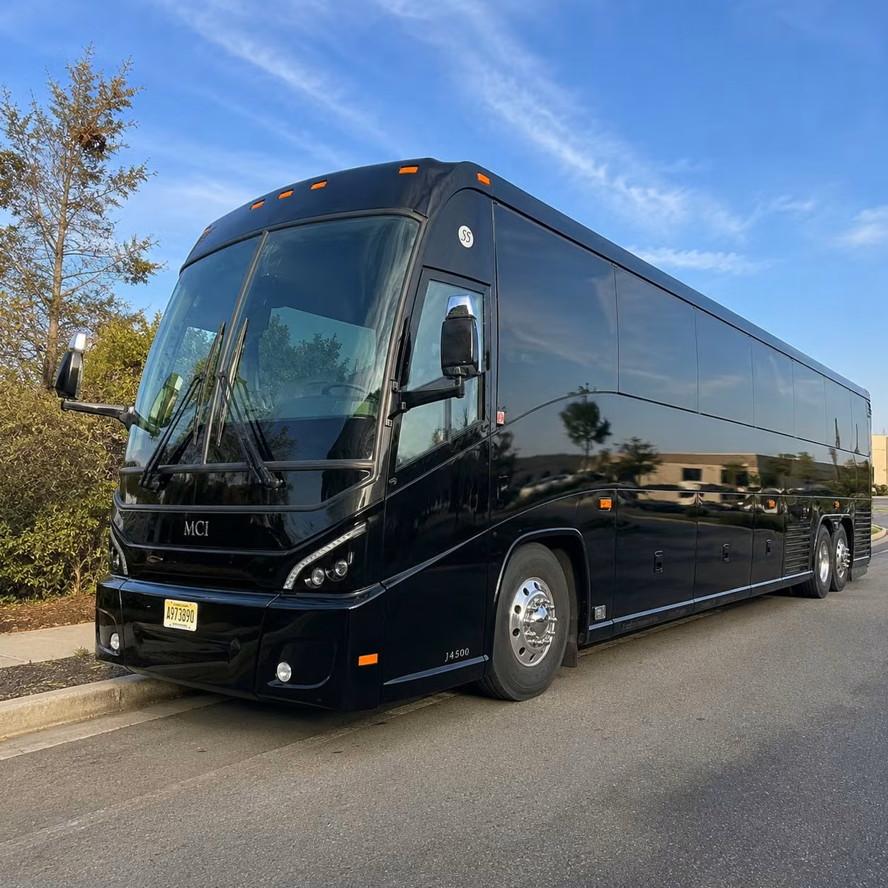 you can find and book long distance transportation in washington and any nearby city
